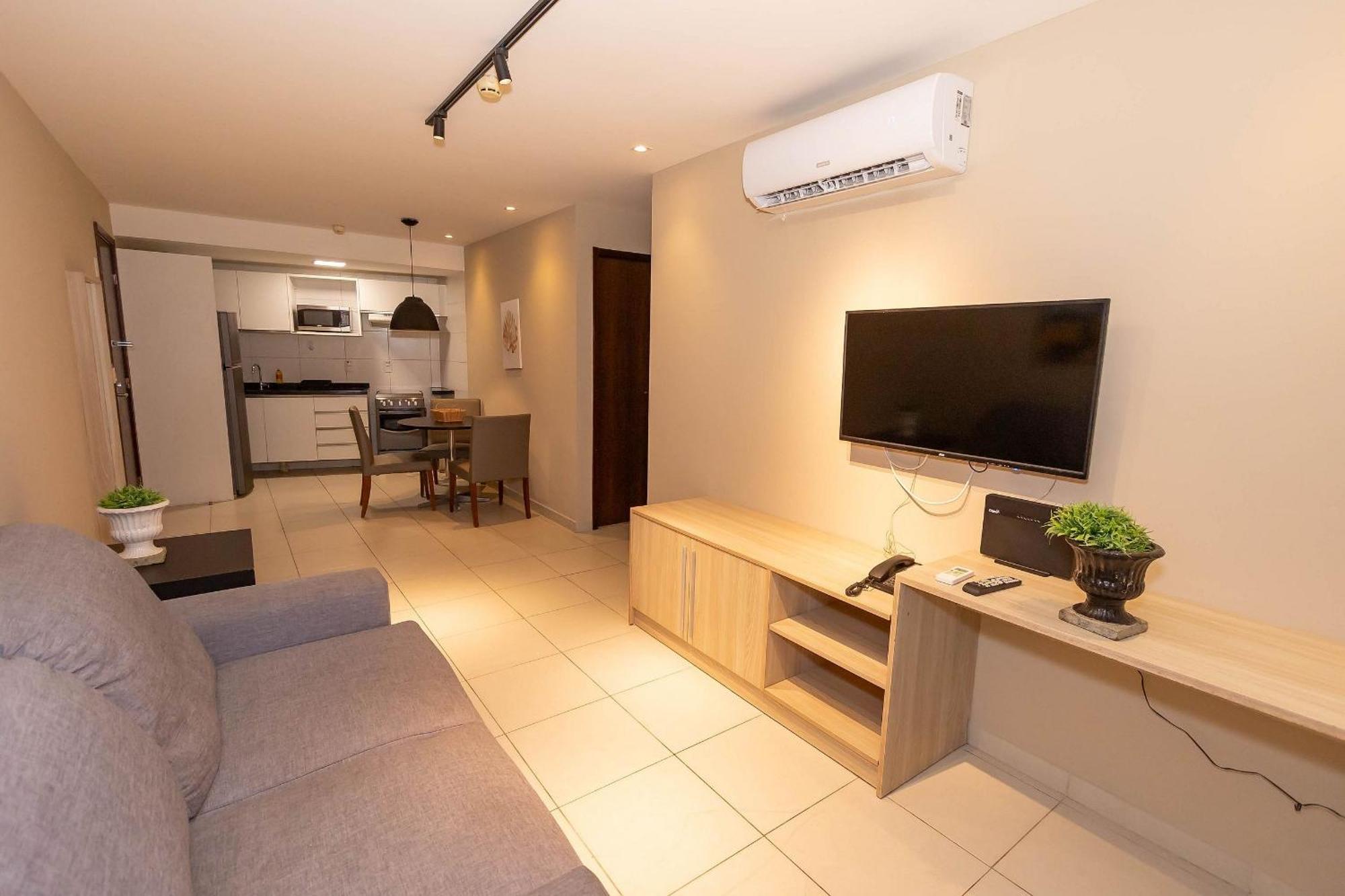Hosts Br - Flat Class Boa Viagem Apartment *